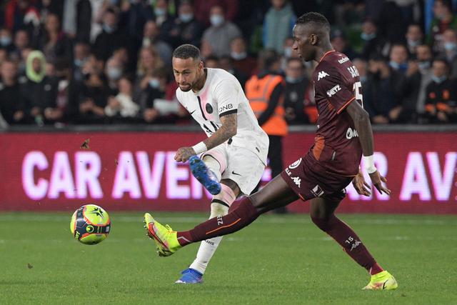 约基奇30+14+11掘金克尼克斯 独行侠大胜爵士