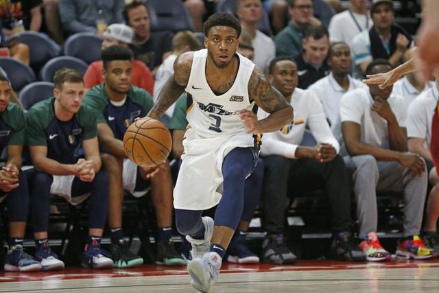 赵继伟19分赵率舟6分 辽宁7连胜送江苏11连败